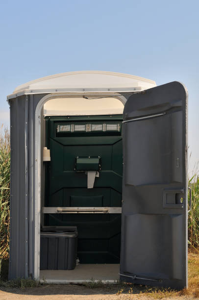Best Porta potty rental for parties  in Catahou, LA